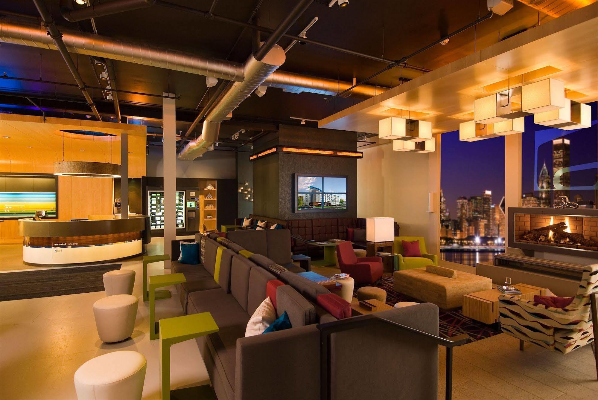 Aloft Portland Airport Hotel At Cascade Station Exterior foto